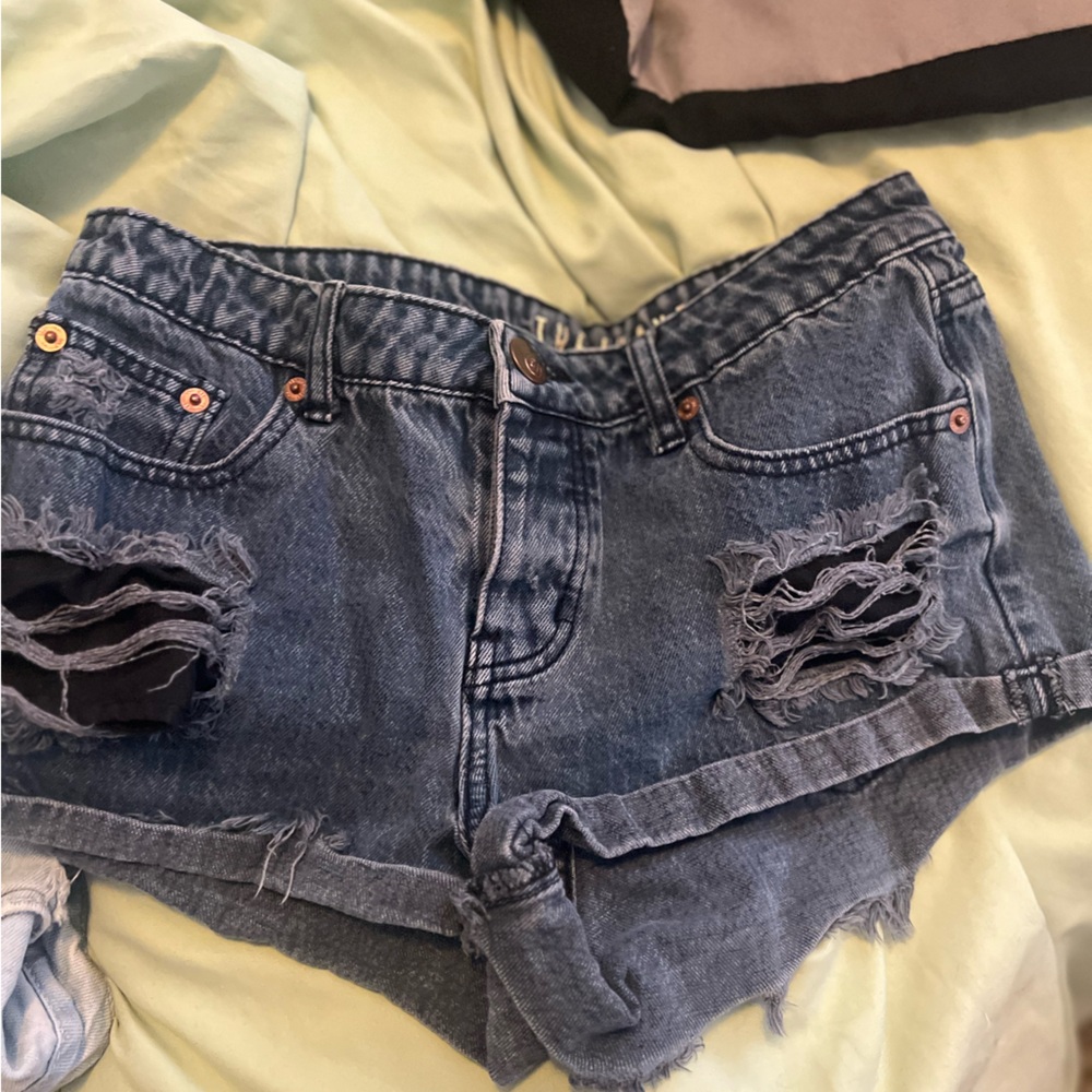 dale washe shorts